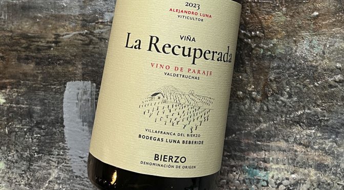 2023 Bodegas Luna Beberide, Viña La Recuperada, Bierzo, Spanien