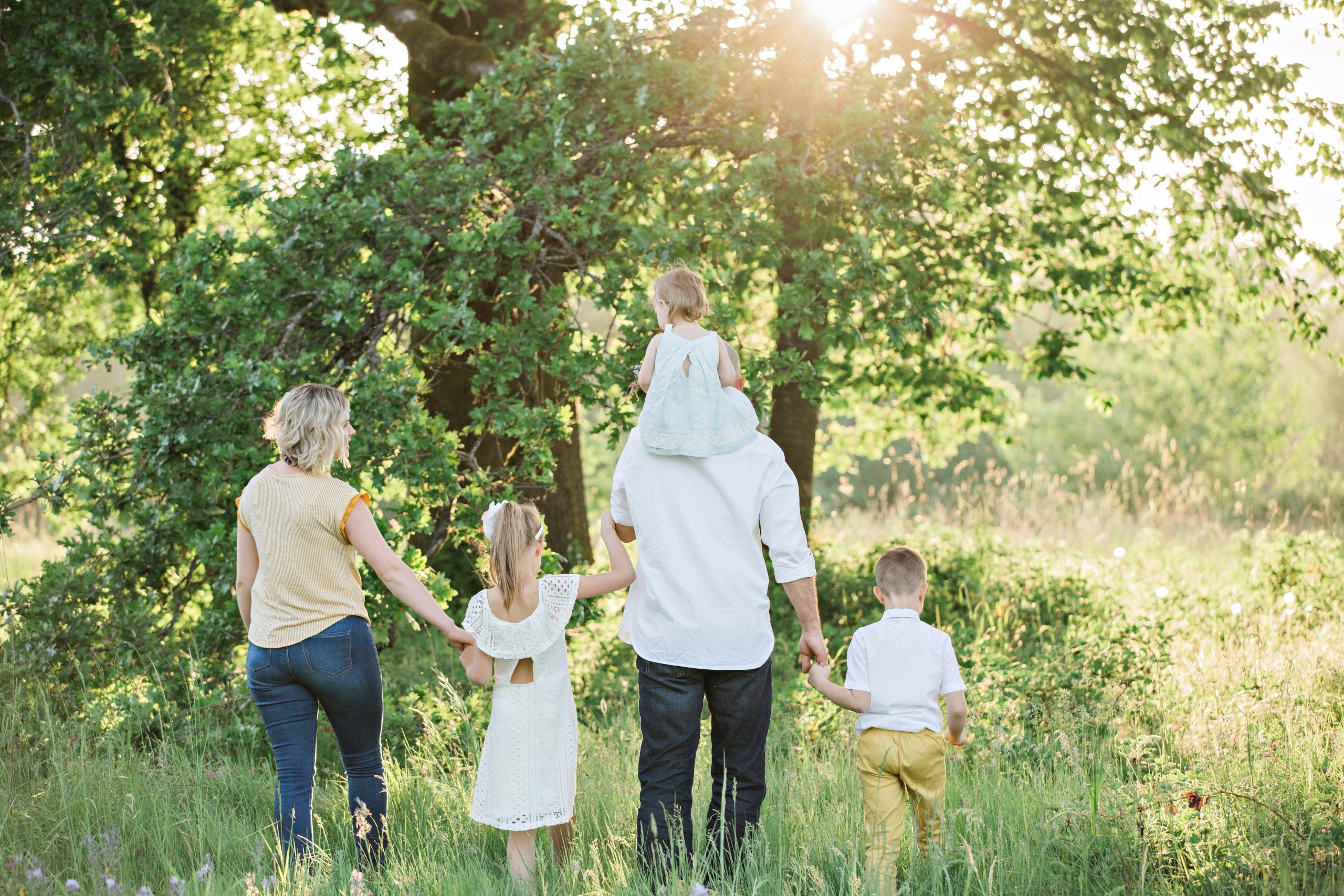 irina-murza-vENEN2cryYQ-unsplash irina-murza-vENEN2cryYQ-unsplash