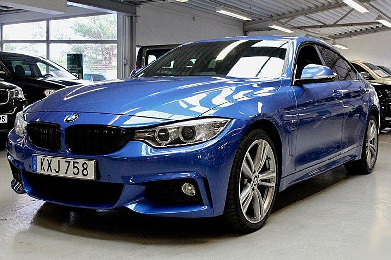 Blå metallic BMW 420D Xdrive Gran Coupé stulen i Veddige nordost om Varberg