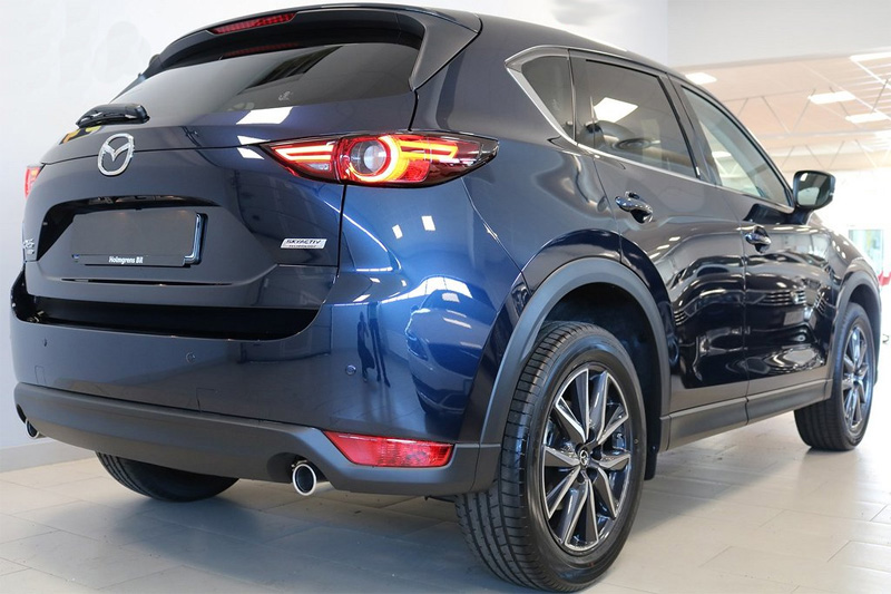 Blåmetallic Mazda CX-5 2.5 AWD stulen i Landskrona