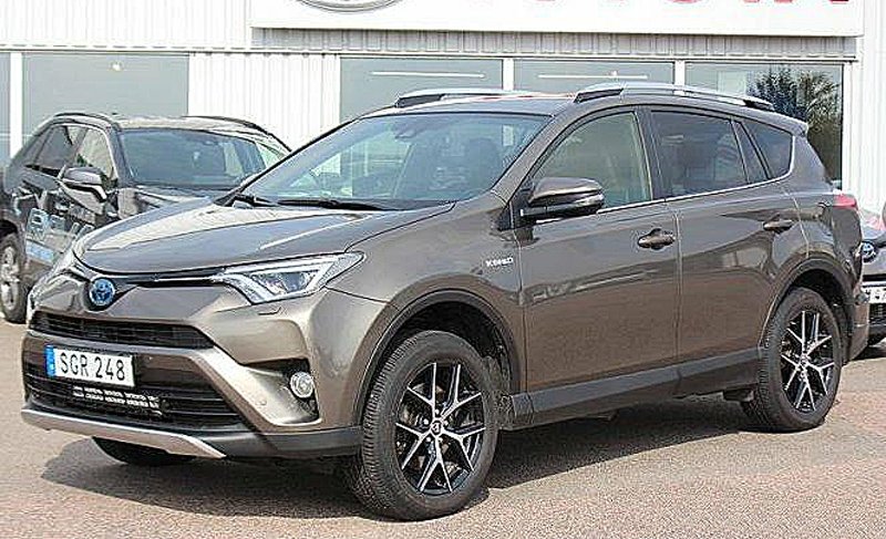 Brun metallic Toyota RAV4 Hybrid AWD stulen i Sävedalen öster om Göteborg