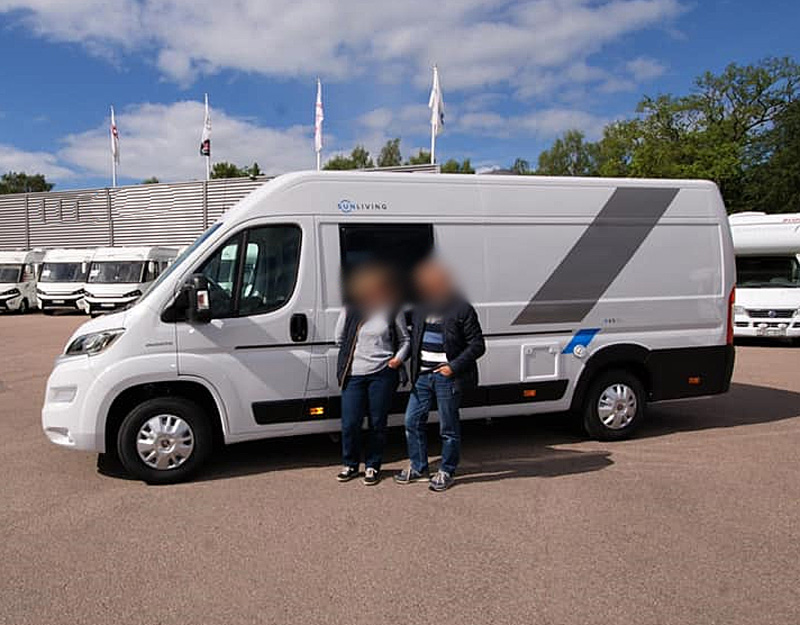 Husbil "plåtis" Fiat Sun Living V65 SL stulen i Osbyholm utanför Hörby