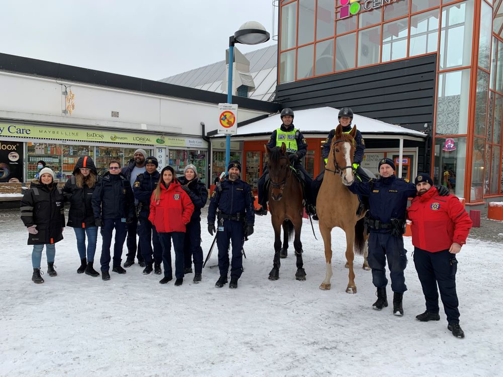 Gruppbild i lokalpolisområde Järva