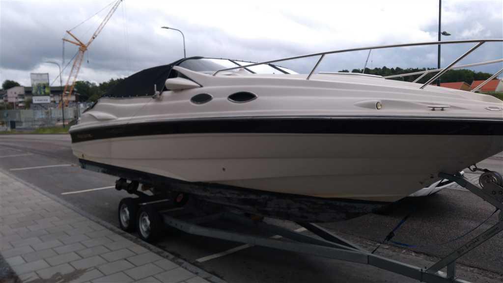 Regal 2550 LSC stulen i Bålsta