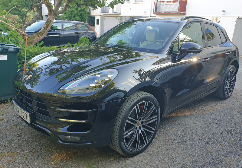 Svart Porsche Macan Turbo stulen i Göteborg