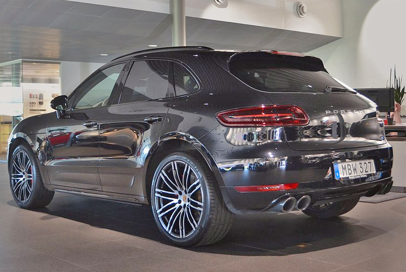 Svart Porsche Macan Turbo stulen i Göteborg