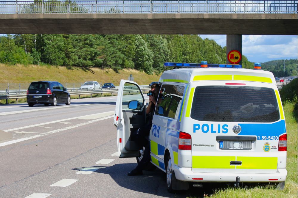 Trafikpolisen i Väst genomför just nu extra många trafikkontroller på platser där vägarbeten pågår.