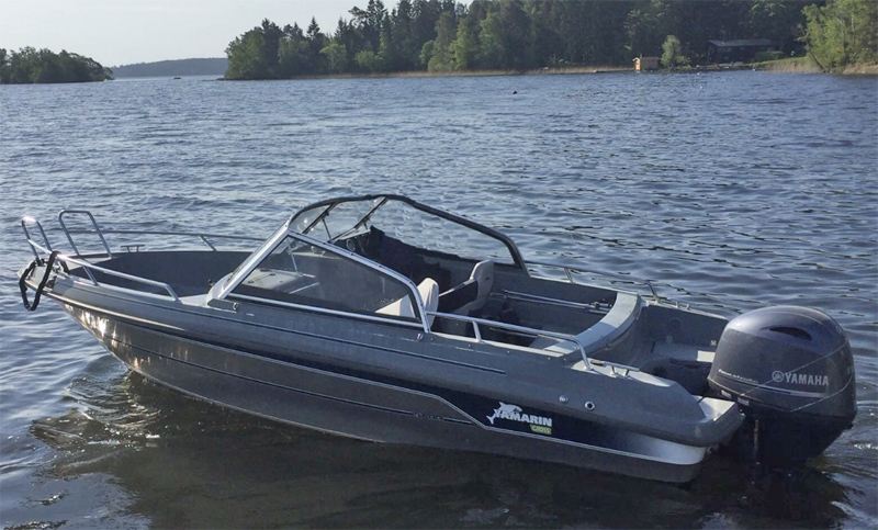 YAMARIN CROSS 57 BR MED 115 HK YAMAHA STULEN PÅ EKERÖ VÄSTER OM STOCKHOLM