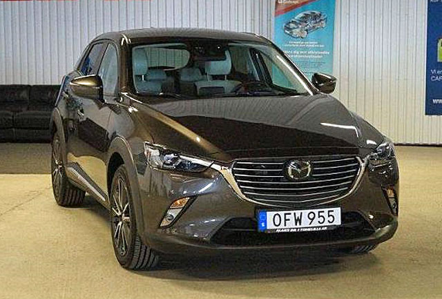 Brunmetallic Mazda CX-3 2.0 stulen i Vellinge söder om Malmö