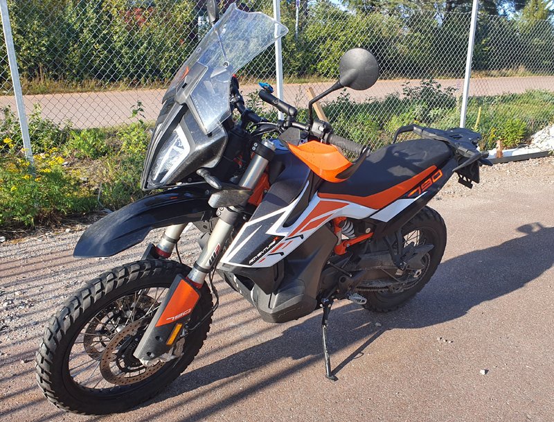 Motorcykel KTM 790 Adventure R stulen i Gävle