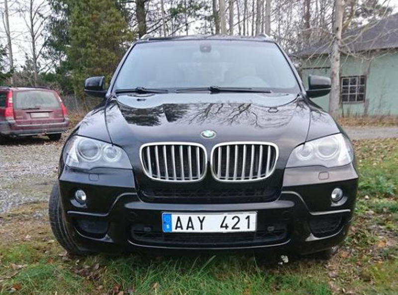 Svart BMW X5 Xdrive 3.5D stulen i Hammar söder om Askersund