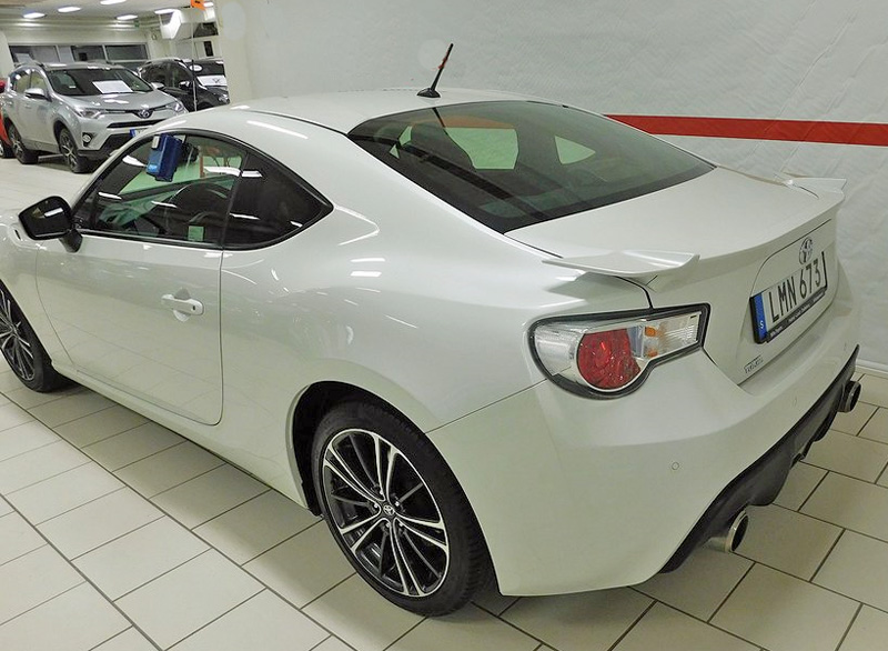 Vit Toyota GT86 stulen i Trelleborg