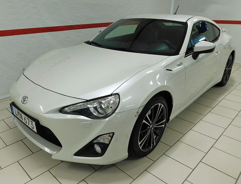 Vit Toyota GT86 stulen i Trelleborg