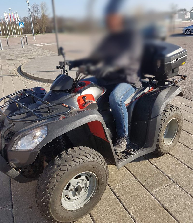 Fyrhjuling Kymco MXU 500 stulen i Helsingborg