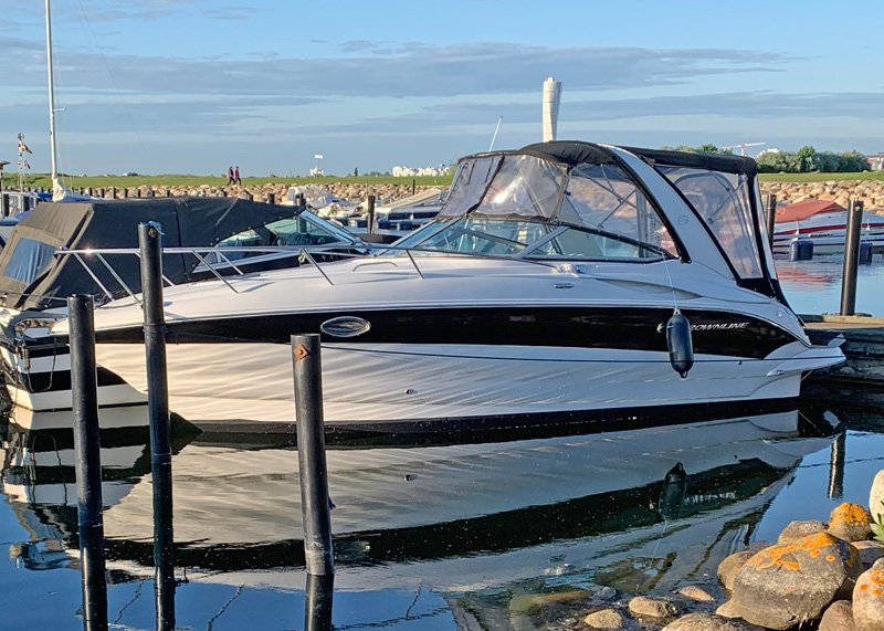 Motorbåt Crownline 250 CR stulen i Lagunens småbåtshamn Malmö