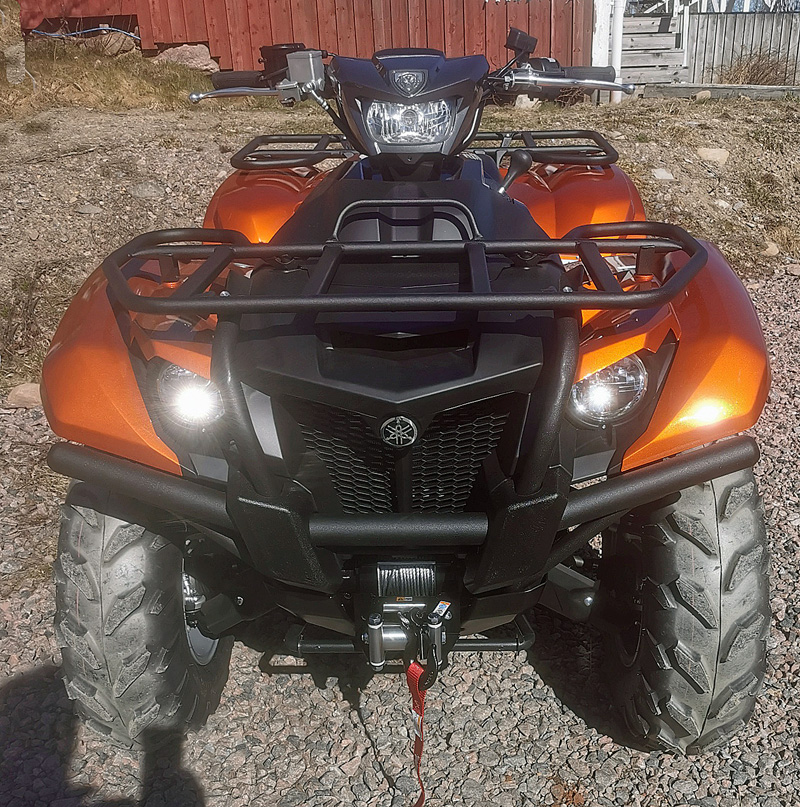 Orange fyrhjuling Yamaha YFM 700 Kodiak EPS stulen norr om Karlstad