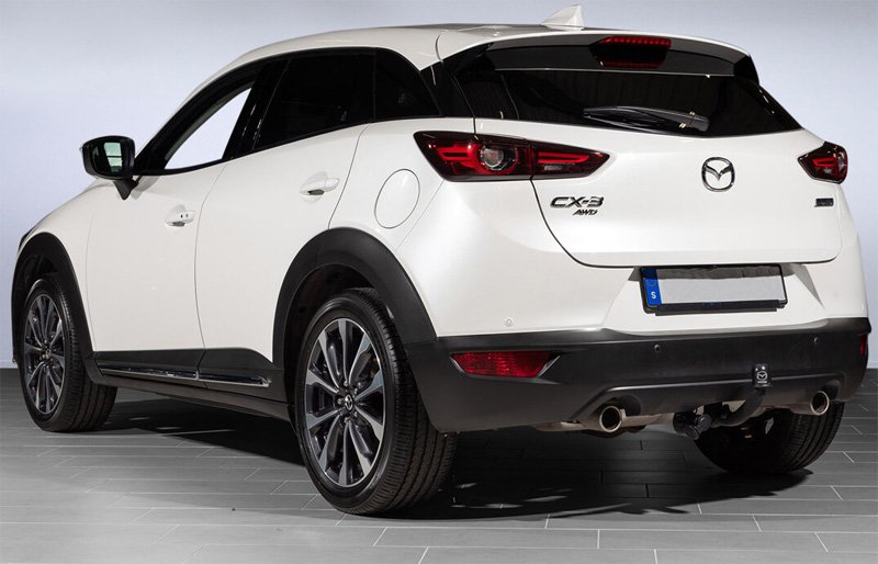 Vit Mazda CX-3 2.0 SKYACTIV-G AWD stulen i Ängelholm