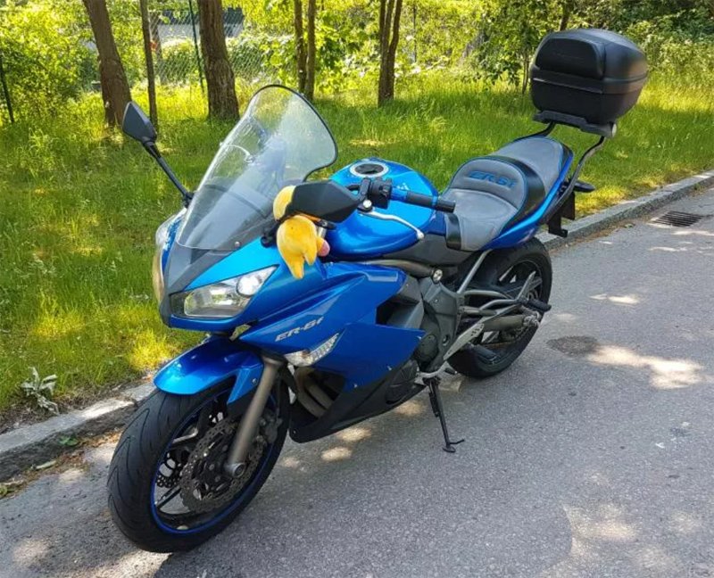 Blå Kawasaki Ninja ER-6F stulen i Helsingborg