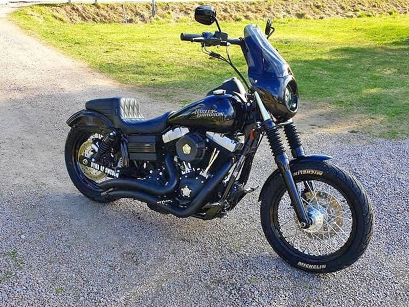 Svart Harley Davidson FXDB Street Bob stulen i Lillån, Örebro