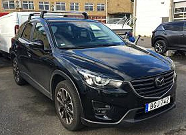 Svart Mazda CX-5 stulen i Malmö