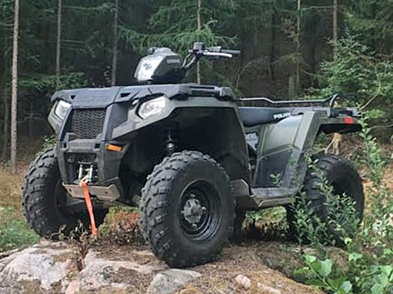 Fyrhjuling Polaris Sportsman 570 EPS stulen i Skammelstorp, Läckeby, norr om Kalmar