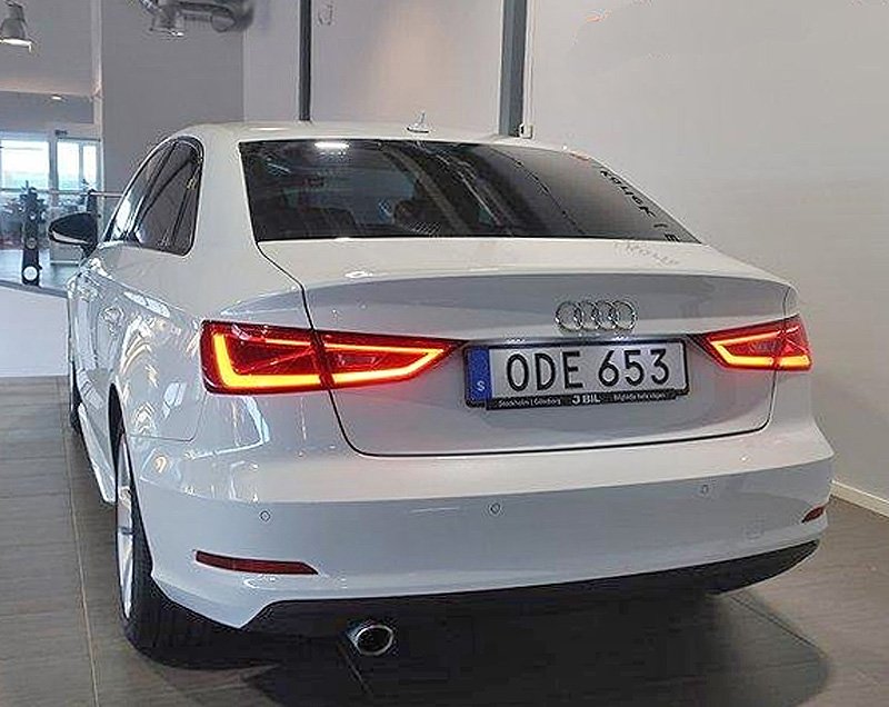 Vit Audi A3 Sedan stulen i Kristianstad