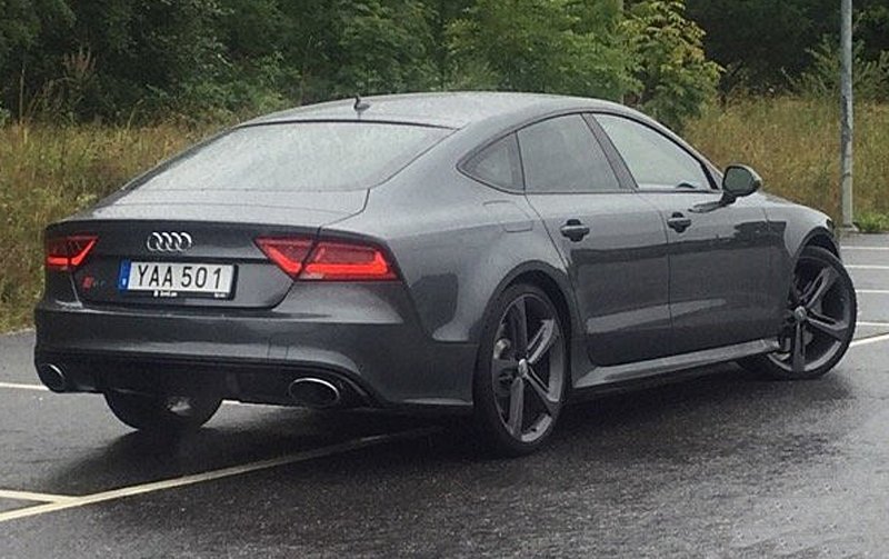 Gråmetallic Audi RS7 Sportback Quattro stulen i Märsta norr om Stockholm