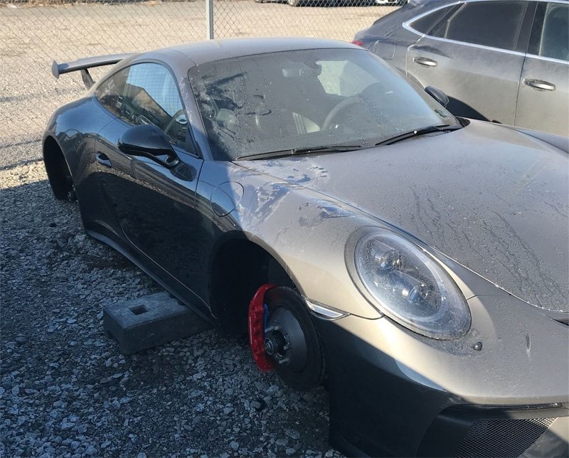 Mörkgrå metallic Porsche 911/991 GT3 Clubsport, stöld av kompletta hjul, Danderyd norr om Stockholm