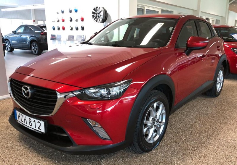 Röd Mazda CX-3 stulen i Lund