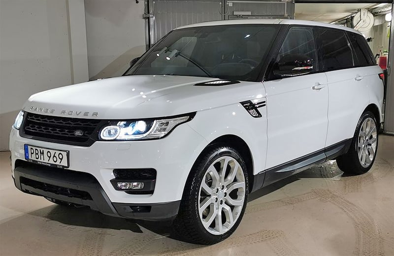 Vit Range Rover Sport stulen i Jakobsberg/Järfälla