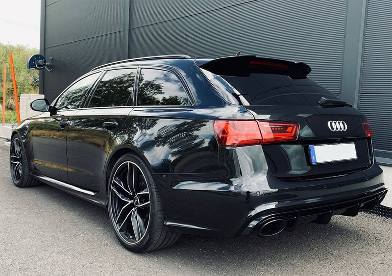 Svart Audi RS 6 Avant Quattro stulen i Göteborg