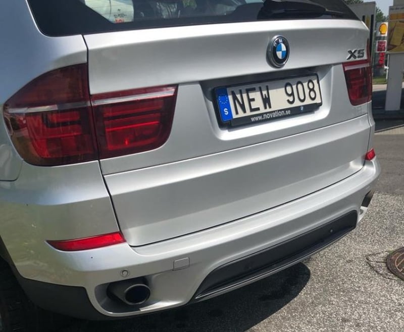 Silvermetallic BMW X5 Xdrive 40D stulen i Bjärred mellan Landskrona och Malmö