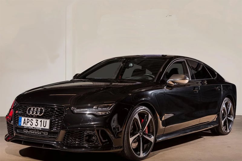 Svart Audi RS7 Sportback stulen i Halmstad