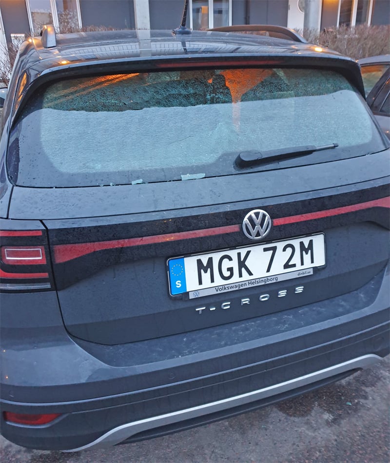 Grå Volkswagen T-Cross stulen i Elineberg, Helsingborg