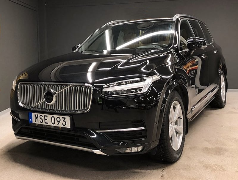 Svart Volvo XC90 D5 AWD Inscription First Edition stulen i Helsingborg