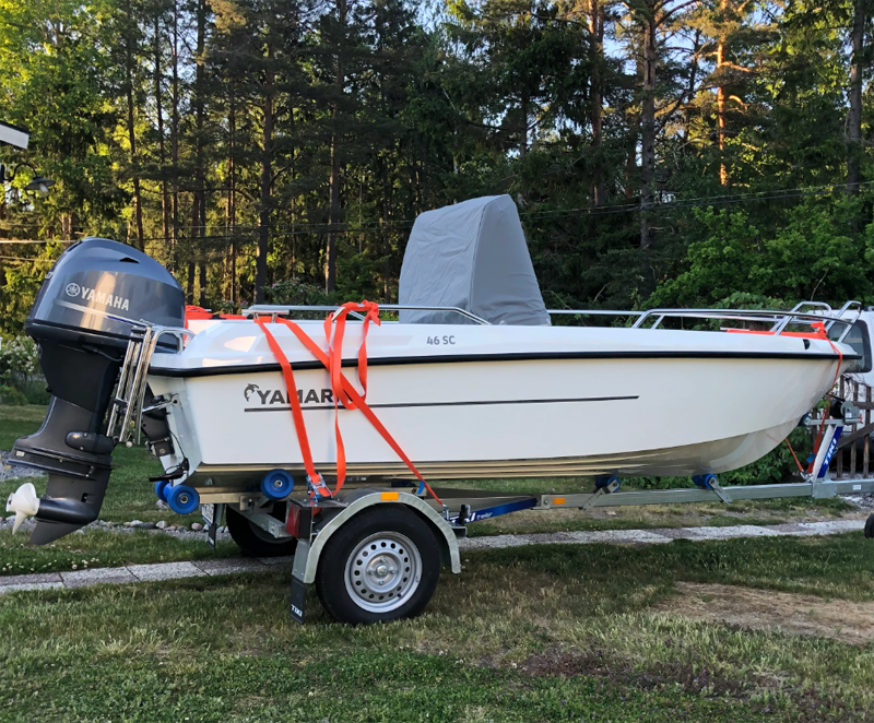 M/S Bajen / Yamarin 46 SC med 50 Hk Yamaha stulen i Strängnäs.