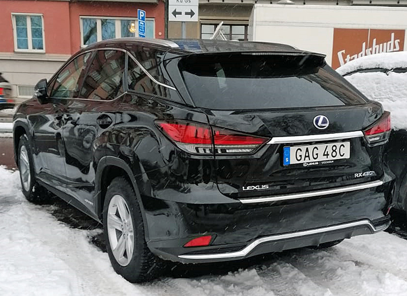 Svart Lexus RX 450H AWD stulen på Kungsholmen i Stockholm