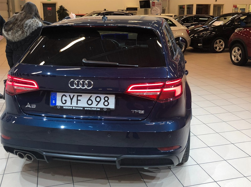 Blå Audi A3 Sportback stulen i Danderyd norr om Stockholm