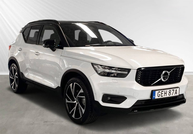 Vit Volvo XC40 Recharge T5 stulen i Stockholm