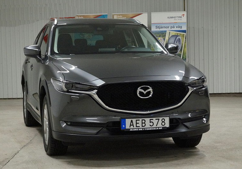 Gråmetallic Mazda CX-5 AWD stulen i Ystad