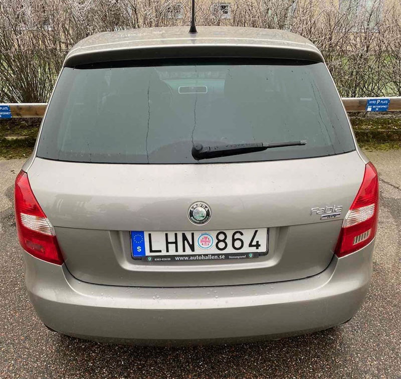 Ljusbrun Skoda Fabia 1.4 Sport stulen i Uddevalla