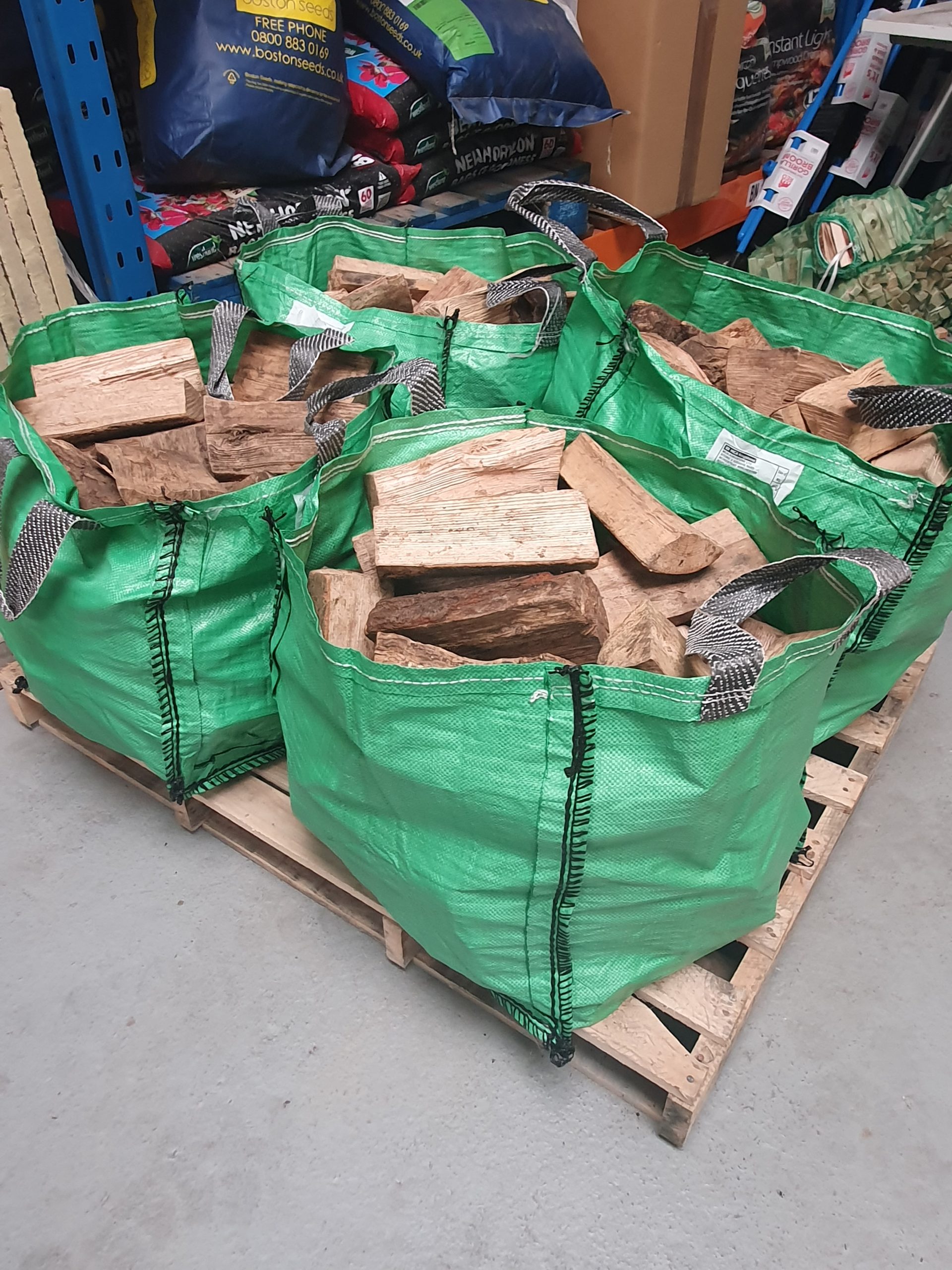 Kiln Dried Hardwood Logs - Bulk Bag - Cranford Estate Firewood