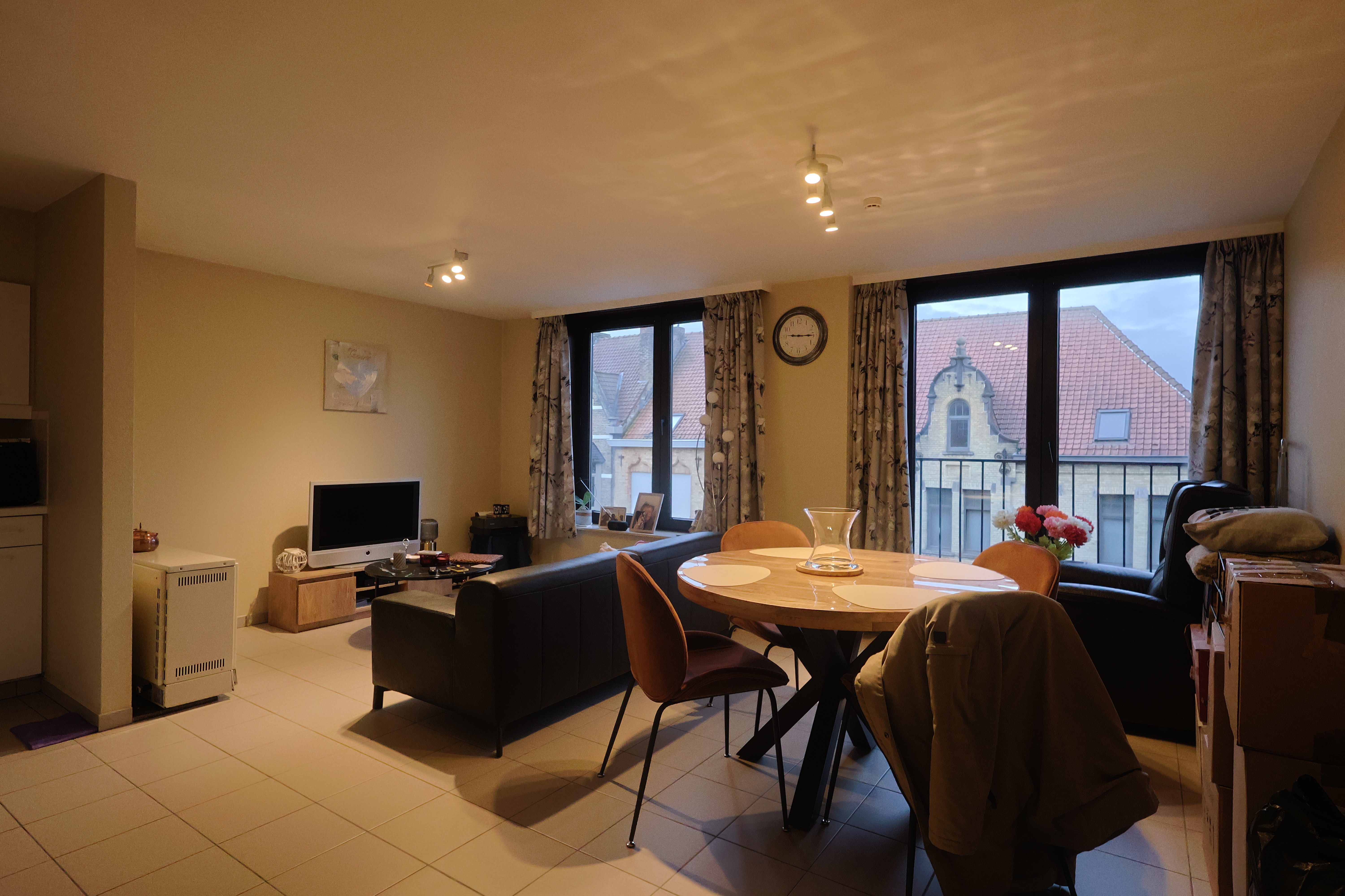 VERHUURD – Charmant 1-slaapkamerappartement in het centrum van Diksmuide