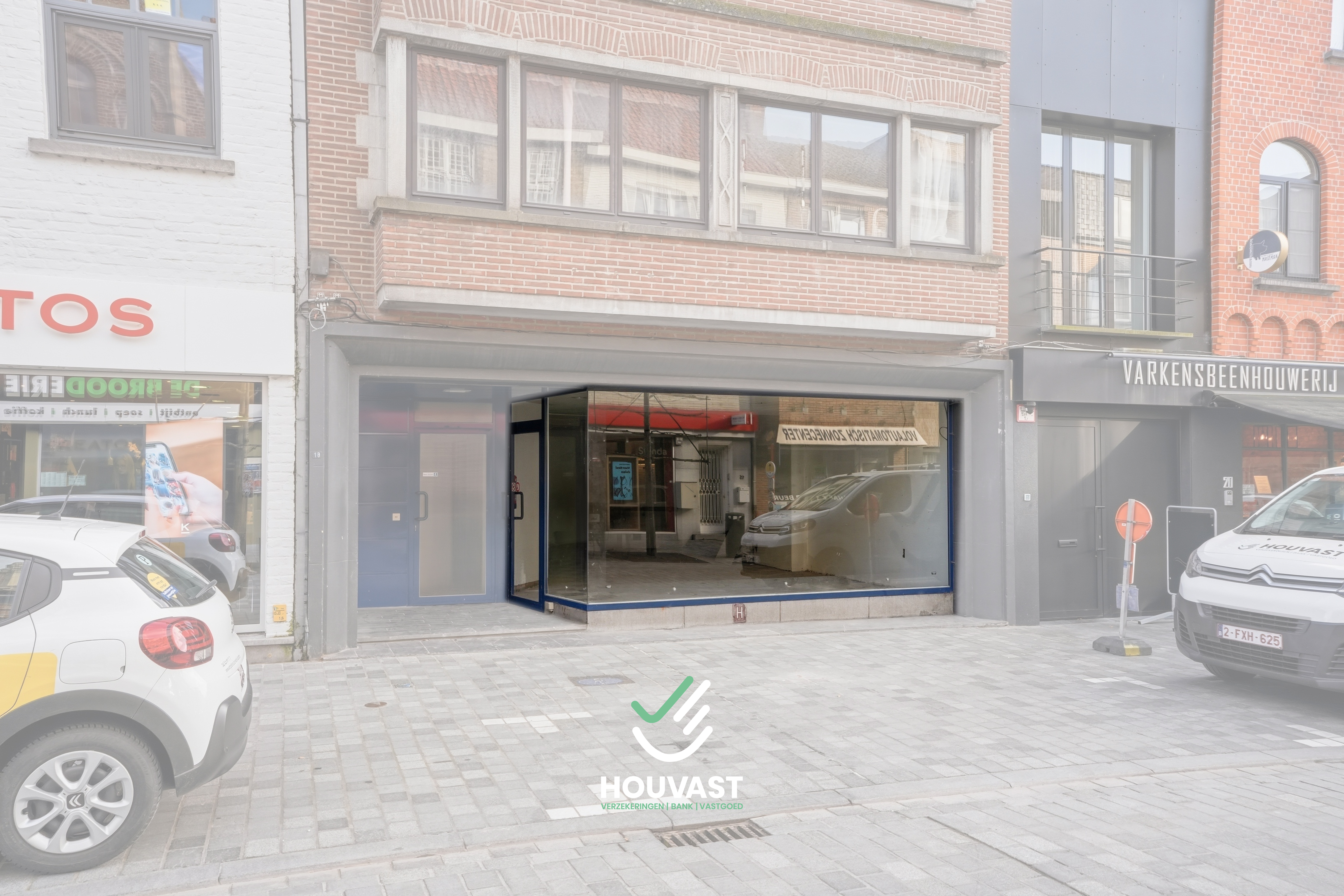 Te koop: Casco handelspand op topligging in Diksmuide