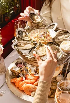 Best Oyster restaurants in London - J Sheekey Atlantic Bar seafood platter