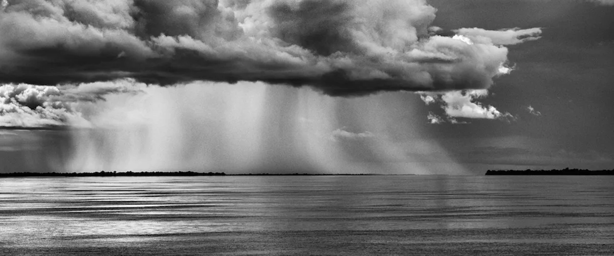 Rio Negro, État d’Amazonas, Brazil, 2019. © Sebastião Salgado | nbpictures.com