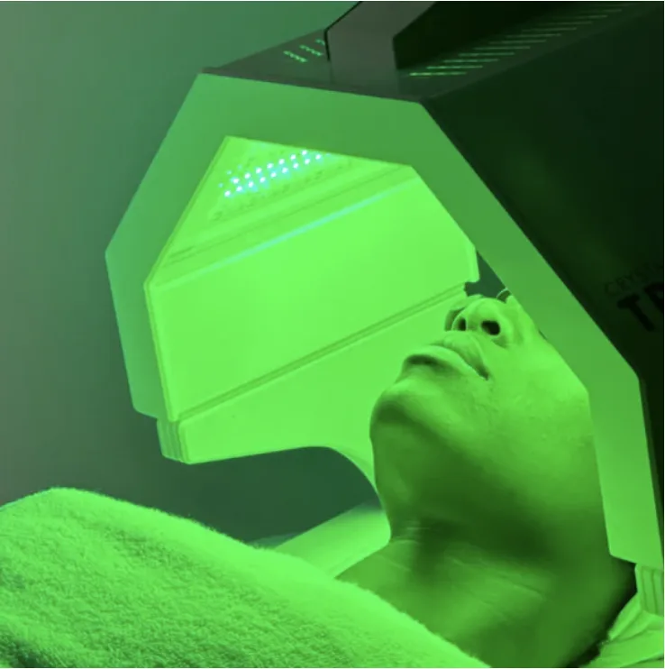 Element 6 Skinstorm Facial: Triple Fusion Phototherapy.