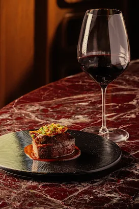 Cé La Vi London wagyu fillet