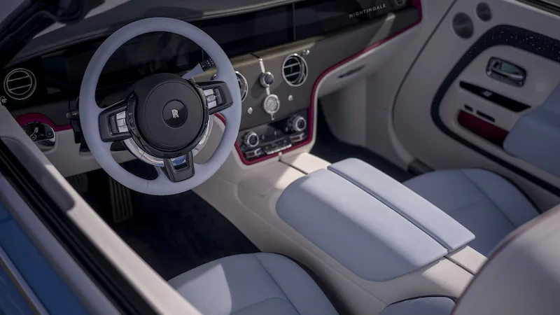 Cabin Rolls-Royce Nightingale