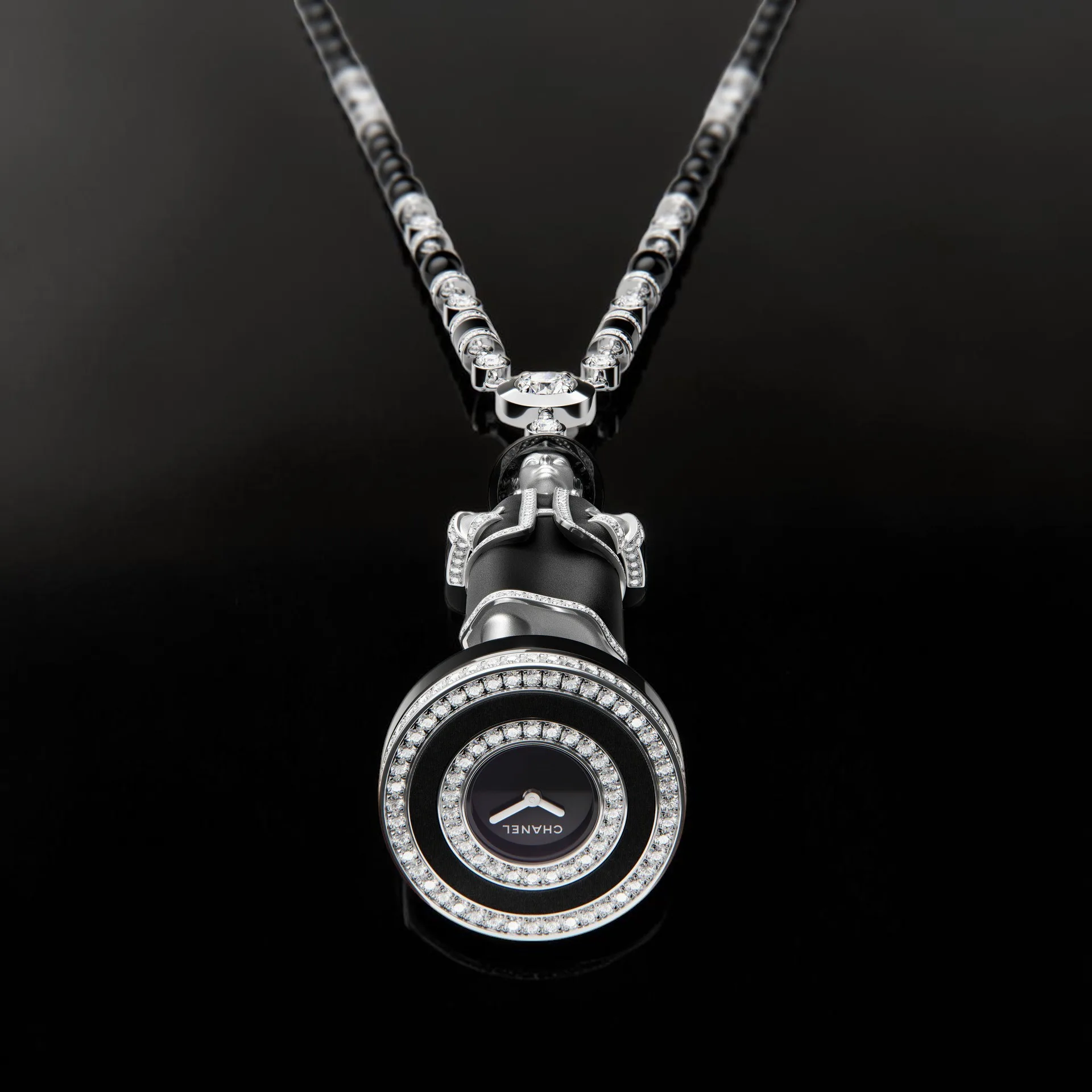 Secret watch in Chanel's chessboard